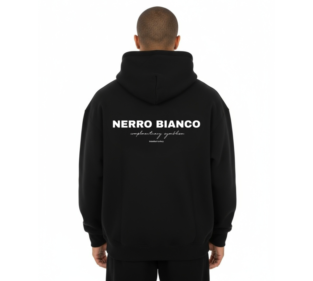 SIGNATURE HOODIE 001