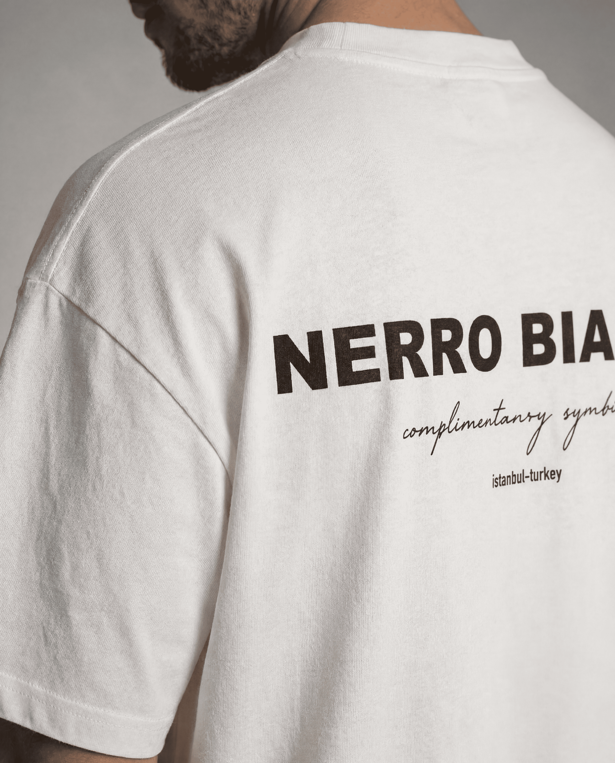 SIGNATURE 002 BOXY TEE