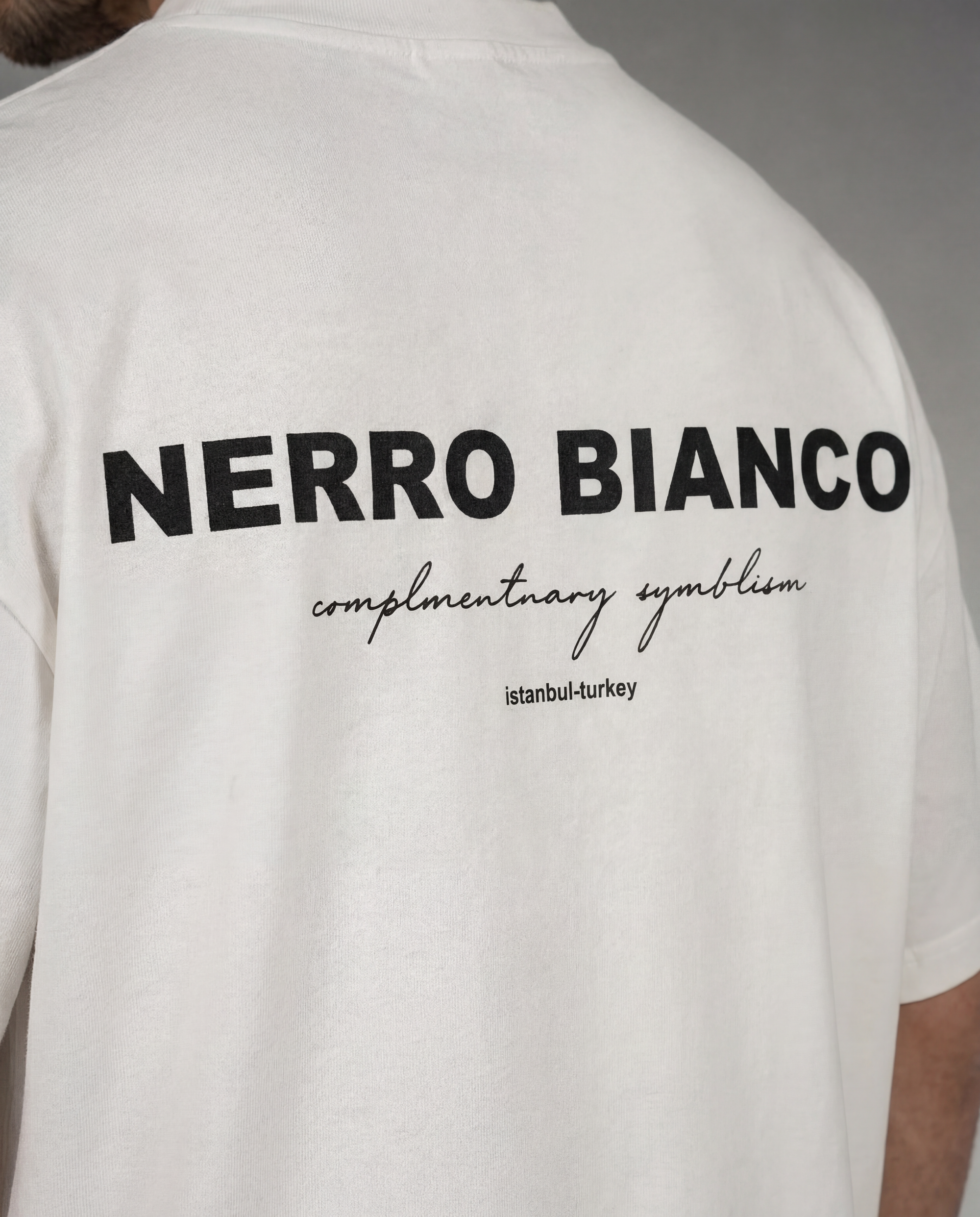 SIGNATURE 002 BOXY TEE