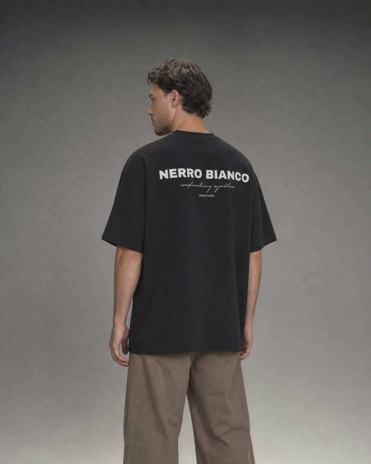 SIGNATURE 001 BOXY TEE